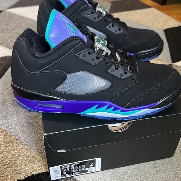 Air Jordan V Low Golf - Picture 6 of 8